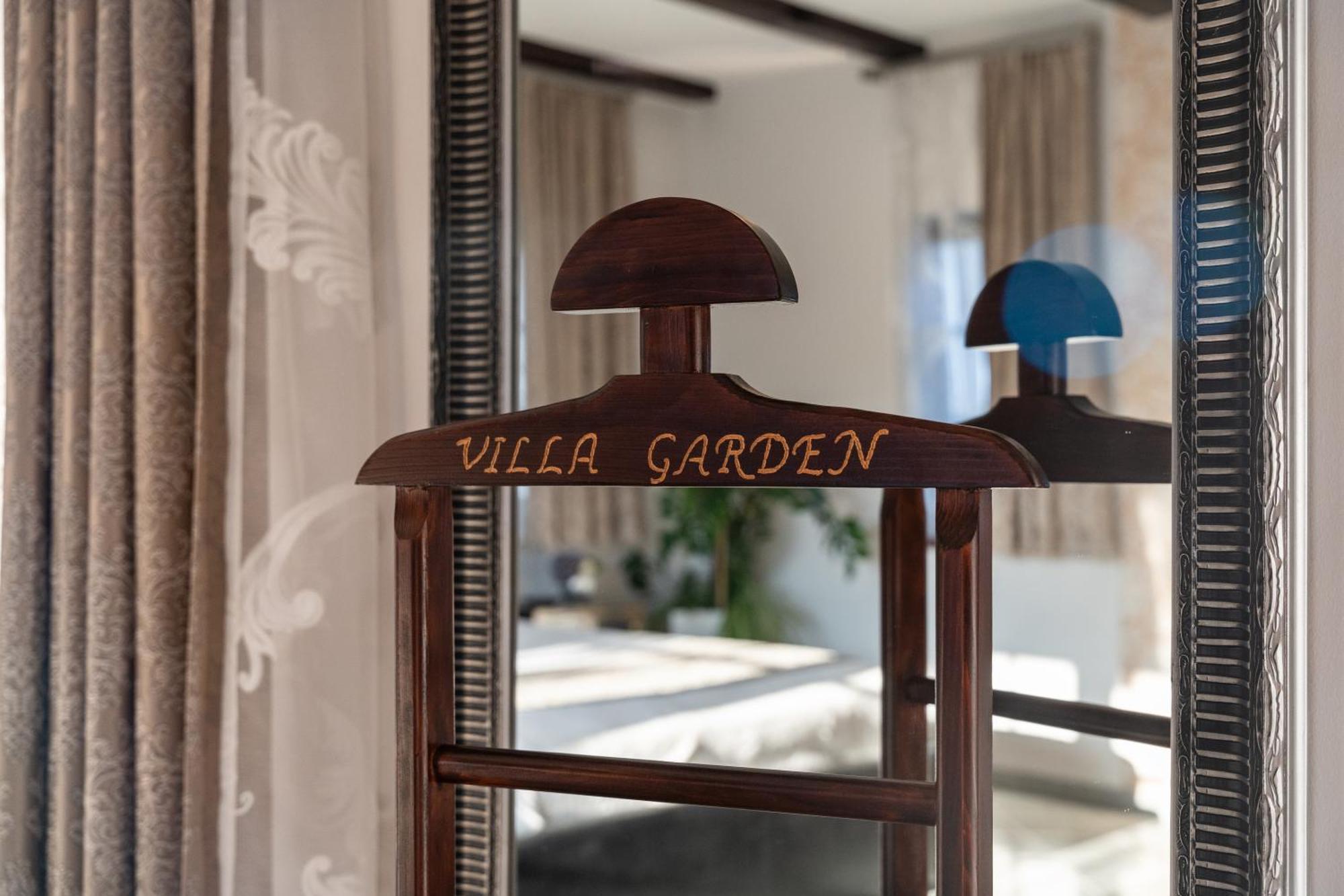 Villa Garden Залаэгерсег Экстерьер фото